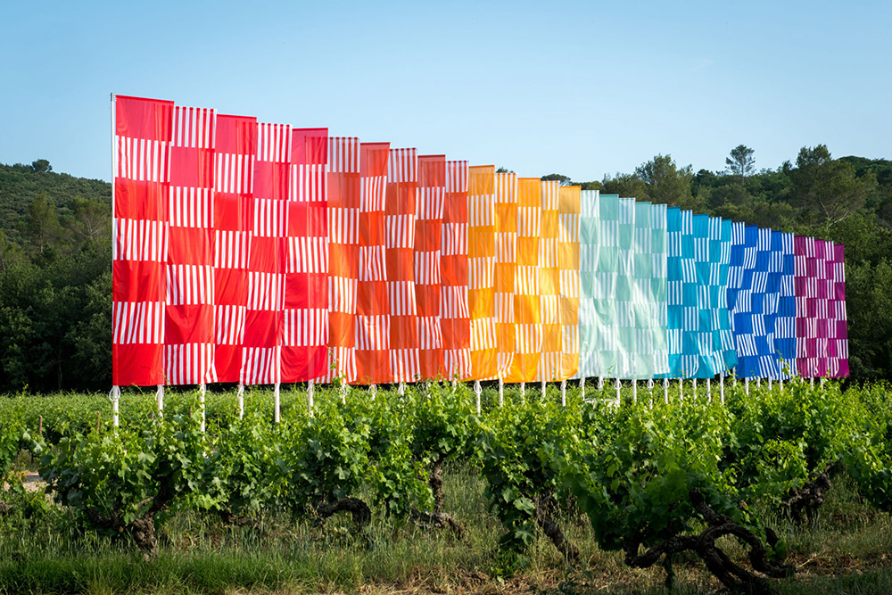 Daniel Buren, Loris Cecchini, Pascale Marthine Tayou, Sislej Xhafa, José Yaque - Commanderie de Peyrassol